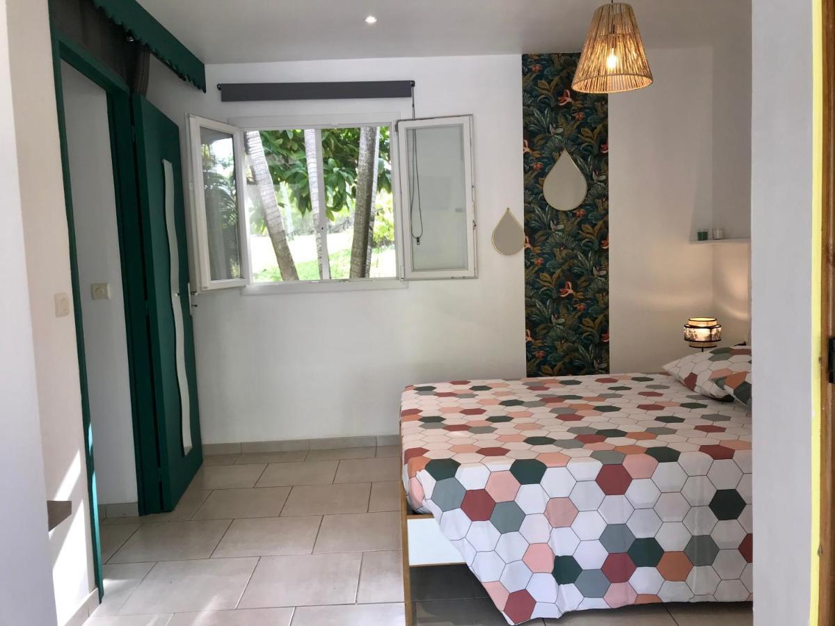 Gites Le Petit Voyageur Sainte-Anne  Exterior foto